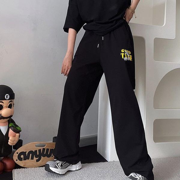 ワイドパンツ ジャージパンツ ロゴプリント バックプリント ビッグロゴ