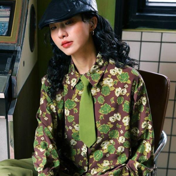 柄シャツ バラ ミニバラ ローズ 薔薇 花柄 フラワー 植物柄 ブラウン
