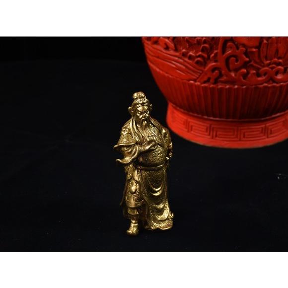 金色の関羽の立像 ミニ関羽 銅像 関帝 飾り フィギュア オブジェ 風水置物 Shb0022 5 Decor Plus Yahoo 店 通販 Yahoo ショッピング