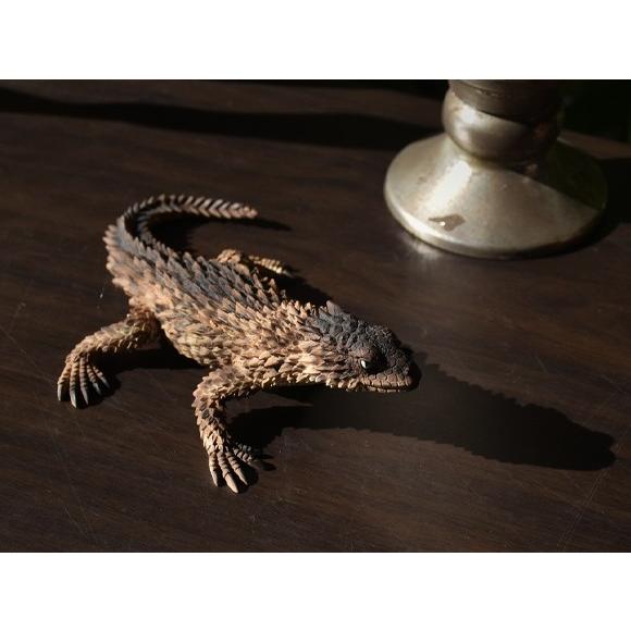 特大ジャスパー製リザード トカゲ 天然石彫刻品 置物 爬虫類マニア 精巧オブジェ 特大ジャスパー製リザード トカゲ 天然石彫刻品 置物 爬虫類