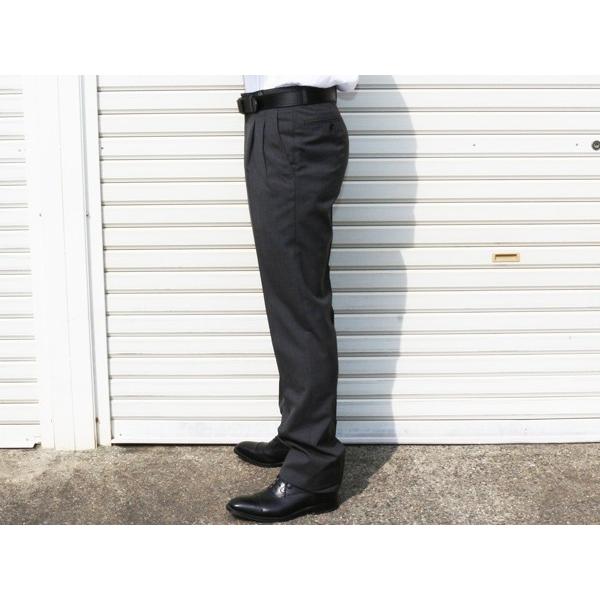 灰、紺、黒無地３色 ツータック 家庭洗濯ＯＫ 「 ゆったり定番 」 洗濯機で洗える パンツ PLAY MOLE 春夏新品 79cm〜94cm |  | 01