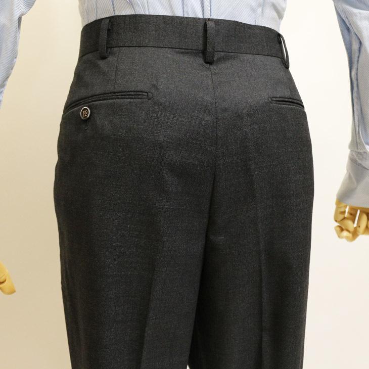 大きいサイズ メンズ スーツ 新品 秋冬 やや濃灰グレー杢 無地系 ３つボタン段返り ベスト パンツ２本付き 4ピース ビジネス スーツ |  | 11