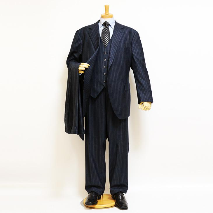 大きいサイズ メンズ スーツ 新品 秋冬 濃紺ネイビー杢 11.5mmストライプ ３つボタン段返り ベスト パンツ２本付き 4ピース ビジネス スーツ |  | 01