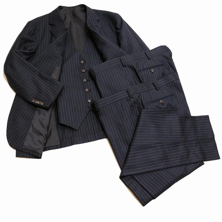 大きいサイズ メンズ スーツ 新品 秋冬 濃紺ネイビー杢 11.5mmストライプ ３つボタン段返り ベスト パンツ２本付き 4ピース ビジネス スーツ |  | 05