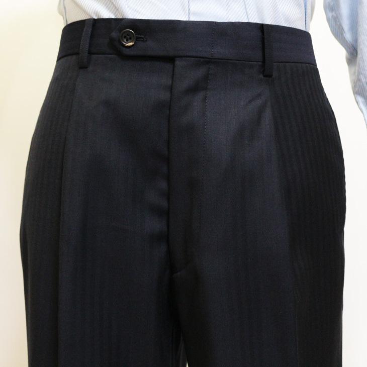 日本製 レギュラー型 スーツ メンズ 新品 秋冬 西川毛織 Super110s 濃紺ネイビー 杉綾織 ナチュラルストレッチ 2つボタン ビジネス スーツ (A/AB体) |  | 12