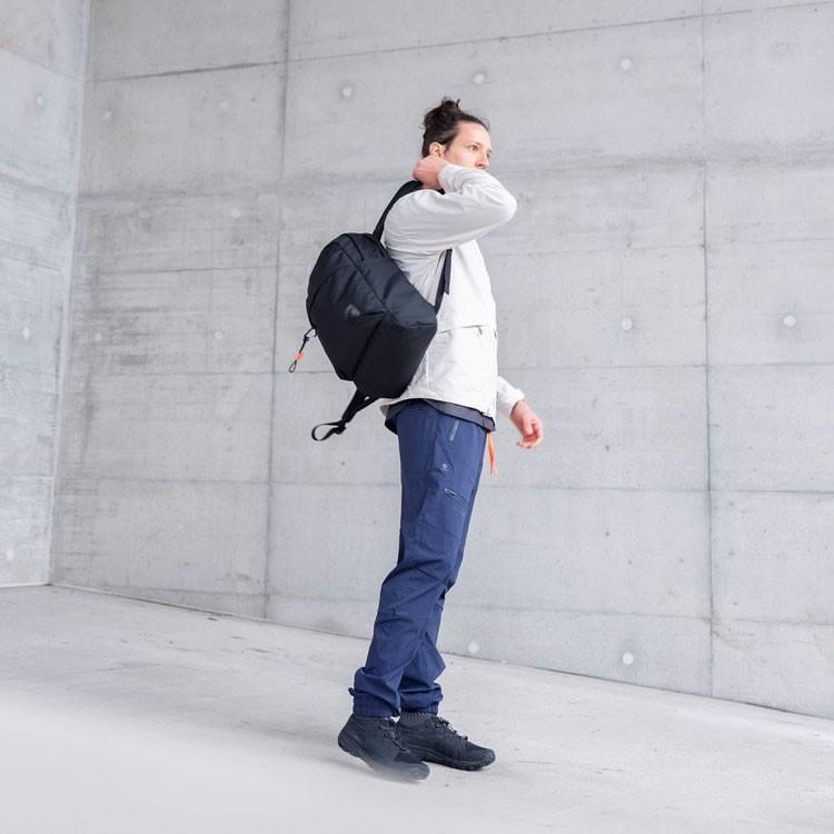 マムート エクセロン Xeron 20L バックパック リュック 鞄 撥水加工 アウトドア ミニカラビナ付き MAMMUT ブラック 黒 | MAMMUT | 10