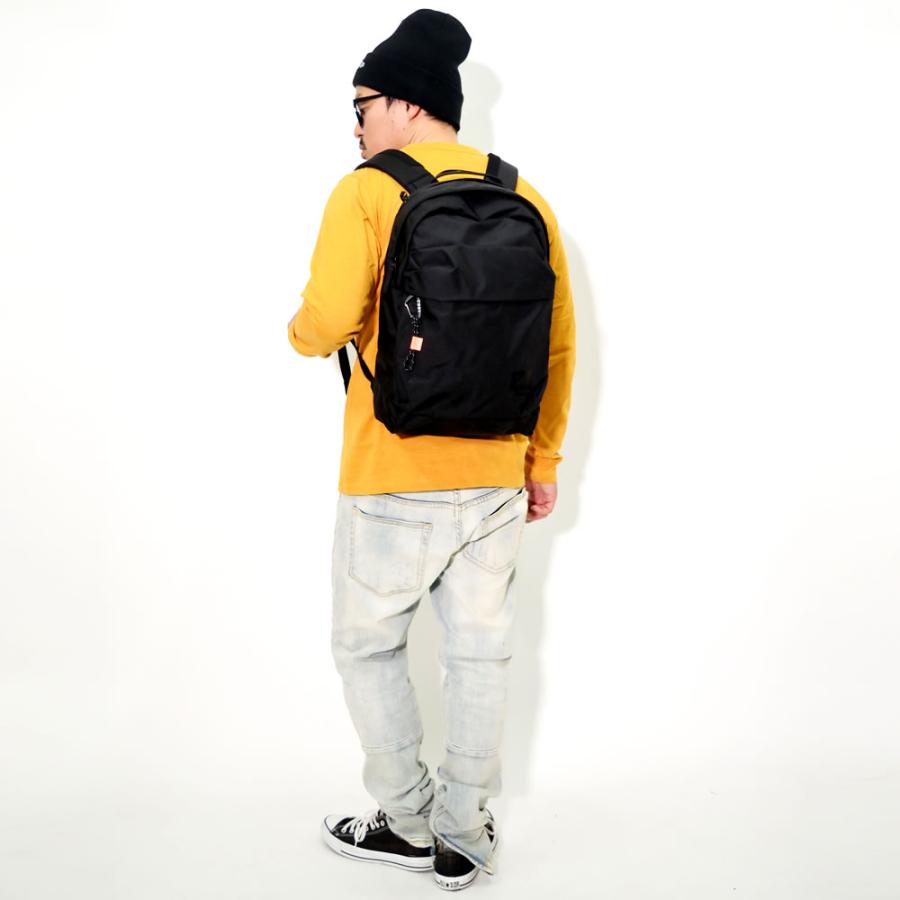 マムート エクセロン Xeron 20L バックパック リュック 鞄 撥水加工 アウトドア ミニカラビナ付き MAMMUT ブラック 黒 | MAMMUT | 01