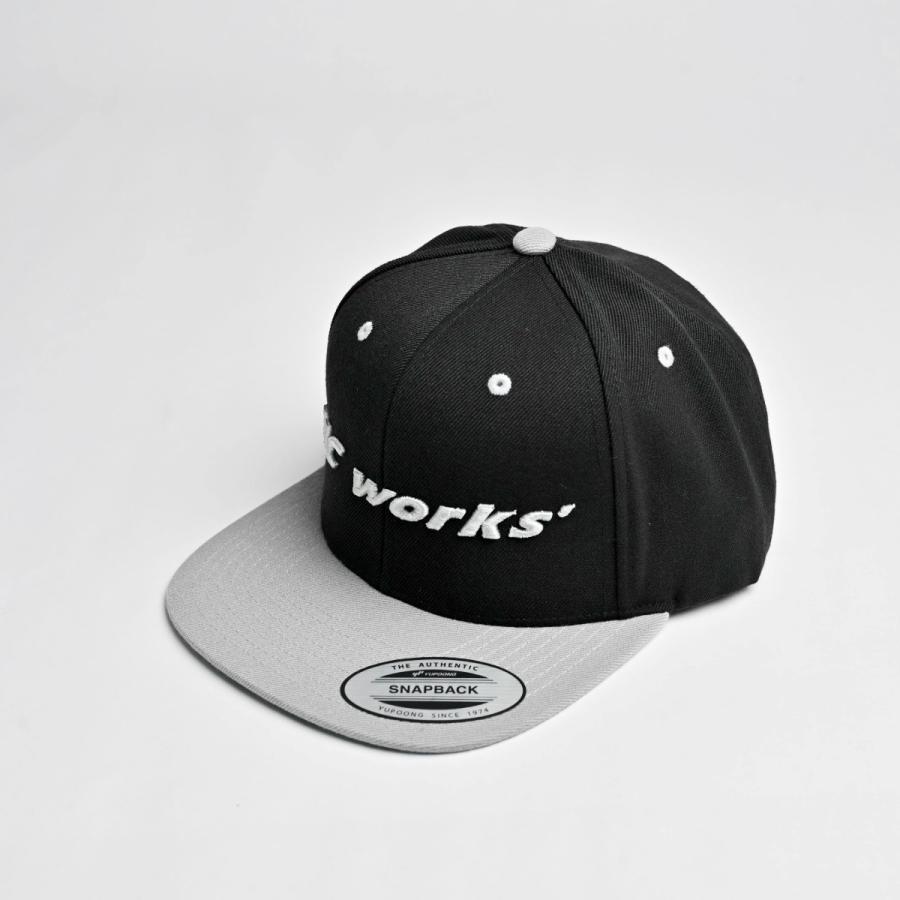MCワークス キャップ　黒 MC Works'（MCワークス） FLAT VISOR CAP ／フラットバイザーキャップ