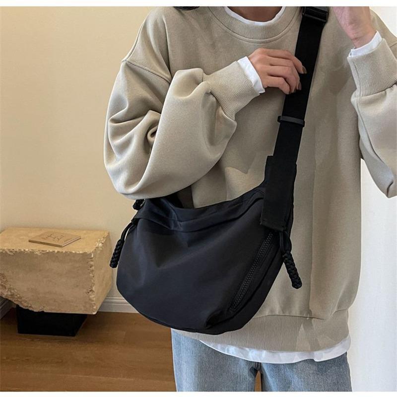ショルダーバッグ レディース 斜めがけバッグ ハーフムーンバッグ 肩掛け 三日月型 軽量 大容量 大きめ ナイロン 通勤 通学 無地 おしゃれ 旅行 通勤 通学 | ブランド登録なし | 01