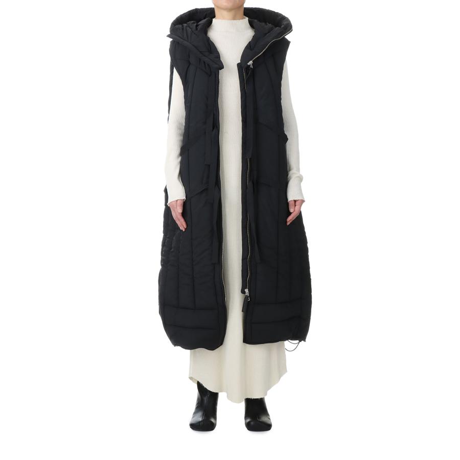 【P5倍 / SALE】wild things × 77circa separate hood padding life vest -BLACK / LONG  (ccw22aw-01) 77circa -Women-(ナナナナサーカ) | 77circa