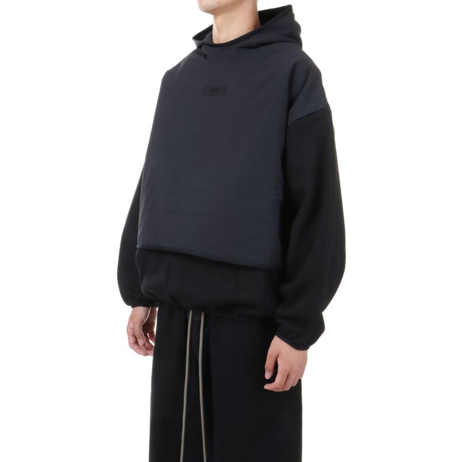 【P2倍 / SALE】NYLON FLEECE HOODED SWEATER/ BLACK/BLACK(202SU244320F) ESSENTIALS(エッセンシャルズ) |  | 01