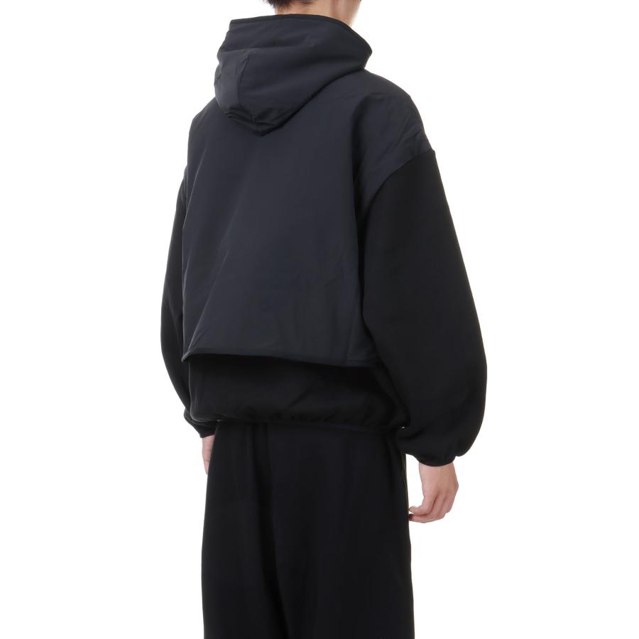 【P2倍 / SALE】NYLON FLEECE HOODED SWEATER/ BLACK/BLACK(202SU244320F) ESSENTIALS(エッセンシャルズ) |  | 02