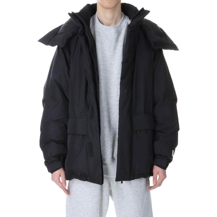 DAIWA PIER39 GORE-TEX WINDSTOPPER EXPEDITION DOWN JACKET