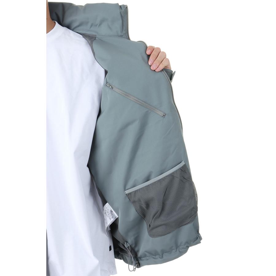 DAIWA PIER39 GORE-TEX WINDSTOPPER TECH SPORTS JACKET - LT DAIWA PIER39 GORE-TEX WINDSTOPPER TECH SPORTS JACKET - LT