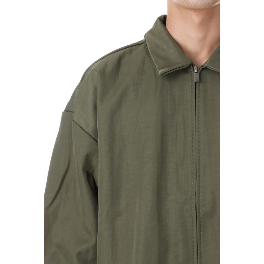 【P2倍 / SALE】TEXTURED NYLON TRUCKER JACKET / MILITARY(202BT246385F) ESSENTIALS(エッセンシャルズ) |  | 03