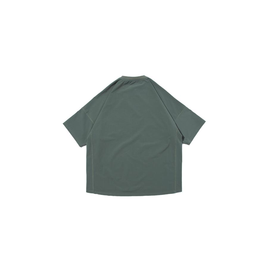【P5倍 / SALE】AMPHIBIOUS T-SHIRT - OLIVE (FPA01251U0001) F/CE.(エフシーイー) |  | 01