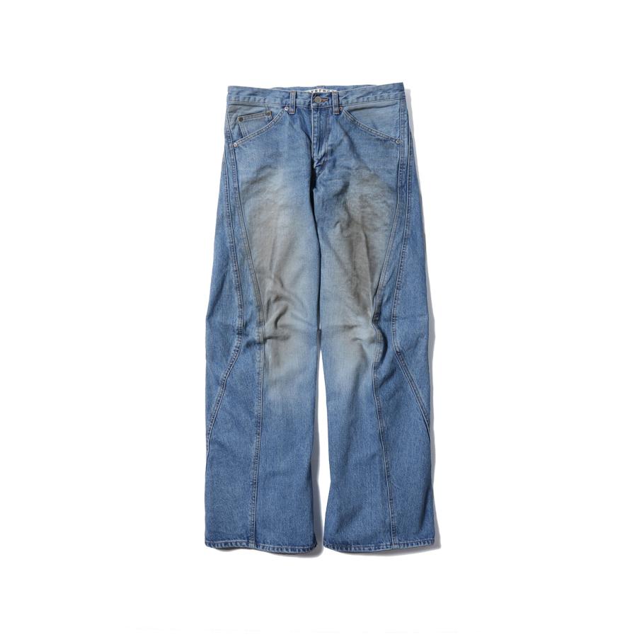【P5倍 / SALE】3D TWISTED JEANS 2.0 - DISTRESSED FADED INDIGO (NF251P09A) NVRFRGT(ネヴァーフォーゲット) | 