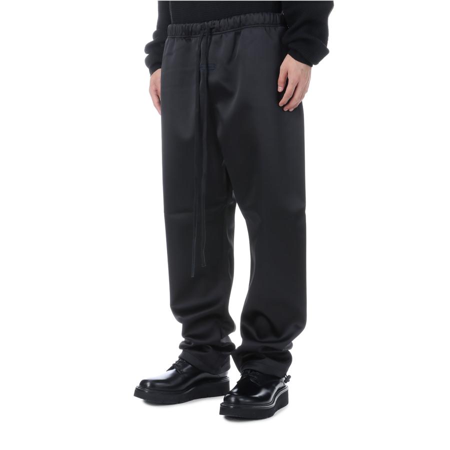 【P2倍 / SALE】Bonded Satin Relaxed Track Pant / Jet Black (130SP258210F) ESSENTIALS(エッセンシャルズ) |  | 01