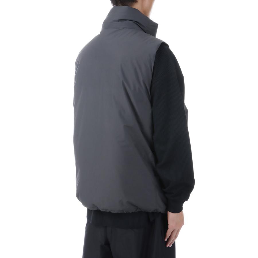 WINDSTOPPER(R) FIELD DOWN VEST - CHARCOAL (BW-18025W) DAIWA PIER39(ダイワ ピア39) | DAIWA PIER39 | 02