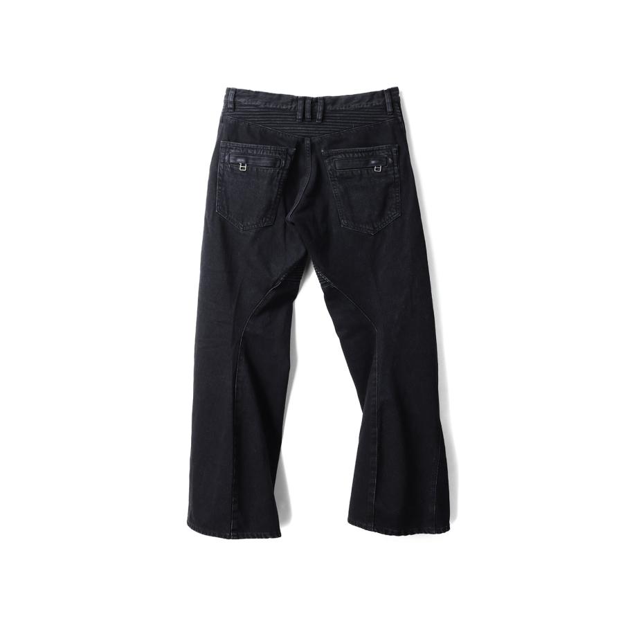 【SALE】3D TWISTED MOTO JEANS - FADED BLACK (NF252P05A) NVRFRGT(ネヴァーフォーゲット) |  | 01