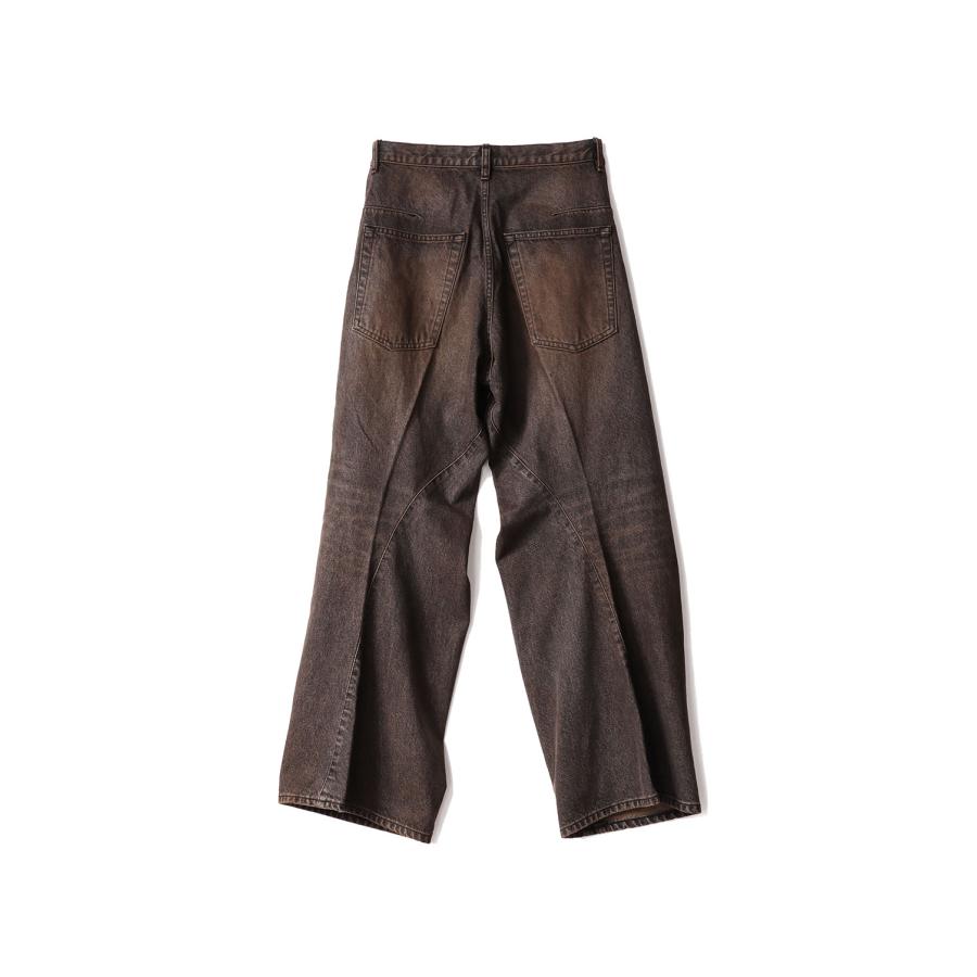 【SALE】3D TWISTED WIDE LEG JEANS - MUD FADED BLACK (NF251P14A) NVRFRGT(ネヴァーフォーゲット) |  | 01