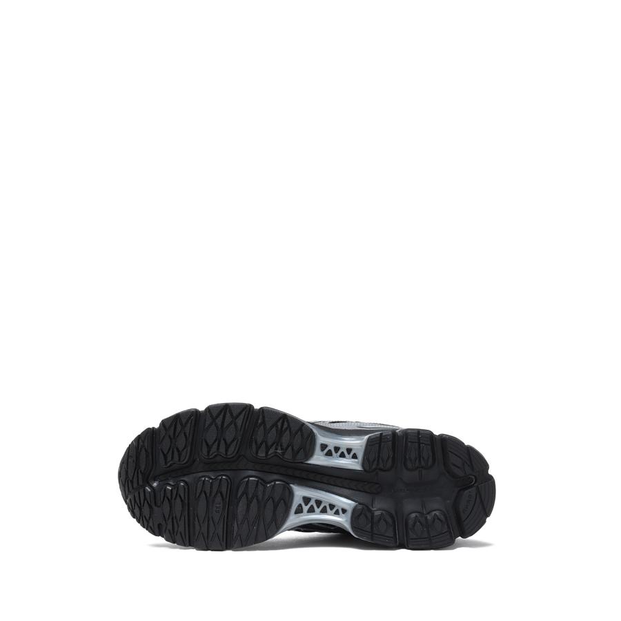 【SALE】GEL-KAYANO 12.1 - BLACK/GRAPHITE GREY (1203A759) ASICS(アシックス) |  | 04