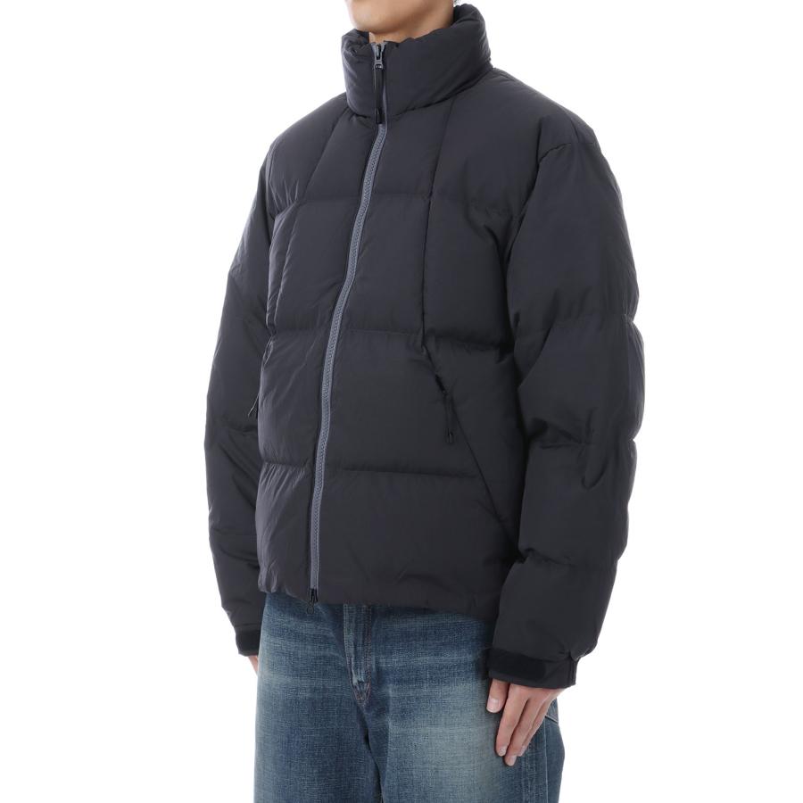 Dope Dyed Ripple Nylon Down Jacket - DEEP CHARCOAL (GL25339) Goldwin(ゴールドウイン) |  | 01