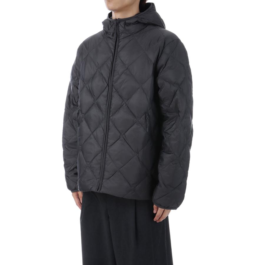 【SALE】BASE LT DOWN HOODED JACKET - CHARCOAL BLACK (AW25003) Hiking Patrol(ハイキングパトロール) |  | 01