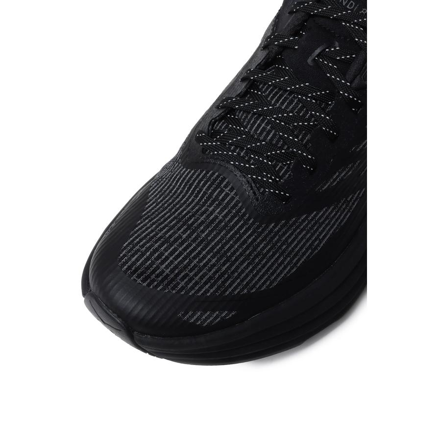 BONDI 8 TS CAGED - BLACK / BLACK (1155391-BBLC) HOKA(ホカ) |  | 04