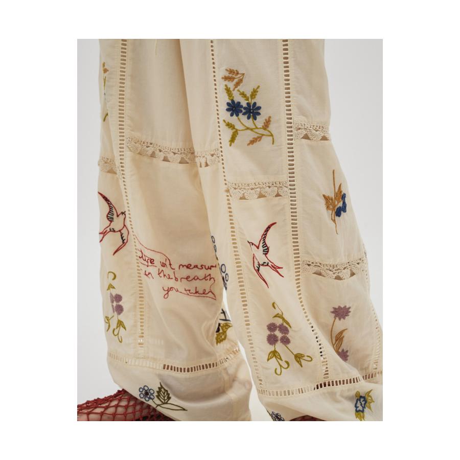 Embroidery Patchwork Trousers - ECRU (12610719) Todayful(トゥデイフル) | TODAYFUL | 02