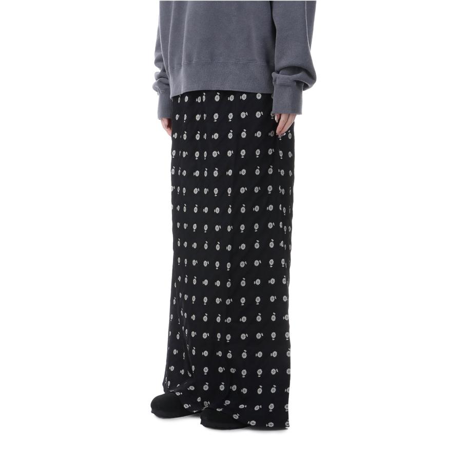 ILICA JACQUARD SKIRT - 07 BLACK (26SMSSK02) Shinzone(シンゾーン) | THE SHINZONE | 02