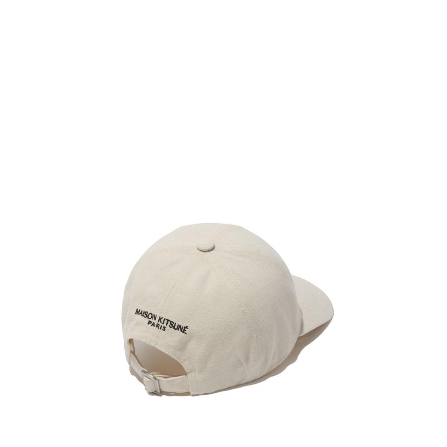 DRESSED FOX CAP - NOBLE BEIGE (QU06104WB0026) Maison Kitsune -Women-(メゾンキツネ) |  | 02