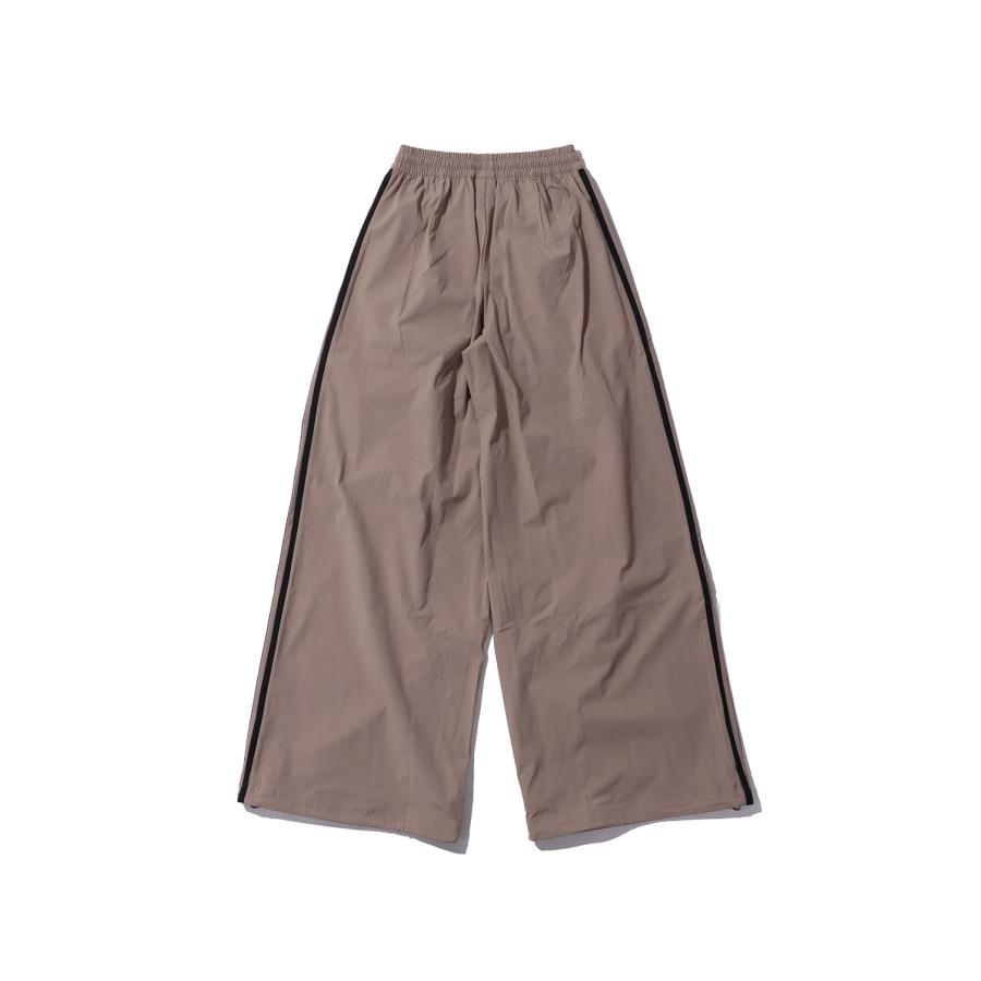 OG ADILENIUM TRACK PANTS WITH PLEATS - CHALKY BROWNS (CA428) adidas Originals -Women-(アディダスオリジナルス) |  | 01