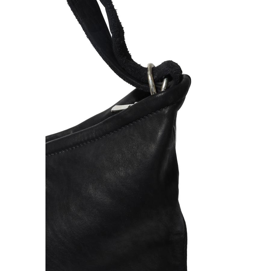 LEATHER CROSSBODY BAG, FULL GRAIN - BLKT (Q20) GUIDI(グイディ) |  | 02