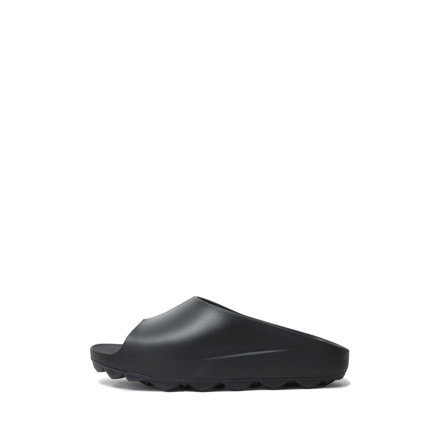 LUX-2 (AIR STUDDED SOLE(R)) - BLACK/BLACK (PPA2412004) PPACO(パコ) | 