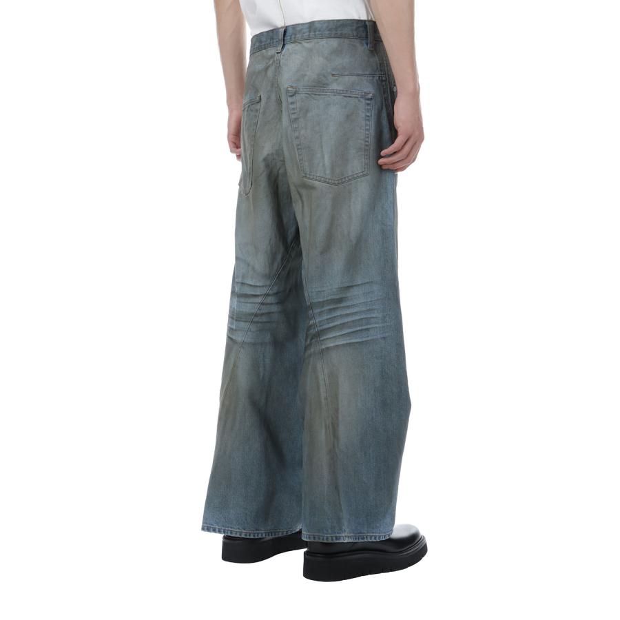 3D TWISTED WIDE LEG JEANS - DIRTY FADED INDIGO (NF261P15B) NVRFRGT(ネヴァーフォーゲット)の画像