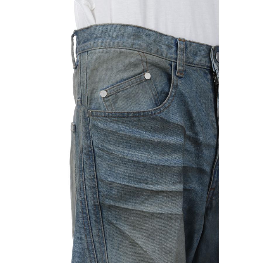 3D TWISTED WIDE LEG JEANS - DIRTY FADED INDIGO (NF261P15B) NVRFRGT(ネヴァーフォーゲット)の画像