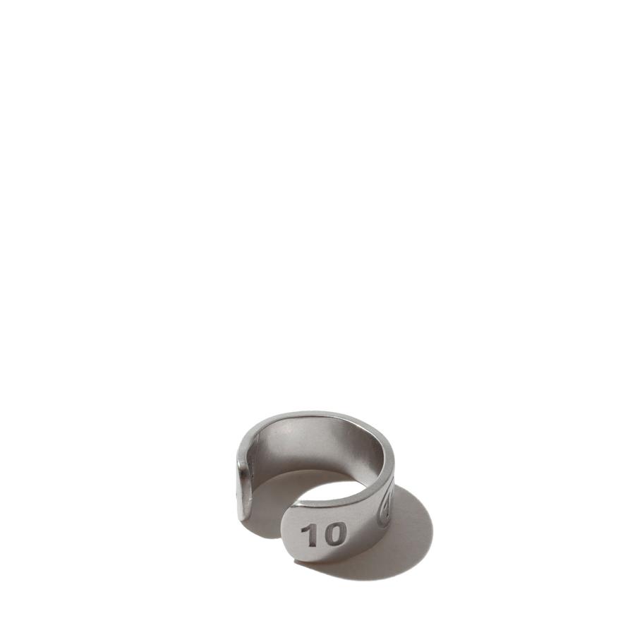 Number Reference Ear Cuff -101 Semi Matt Silver (SM1VG0066-P8863) Maison Margiela(メゾンマルジェラ) |  | 03