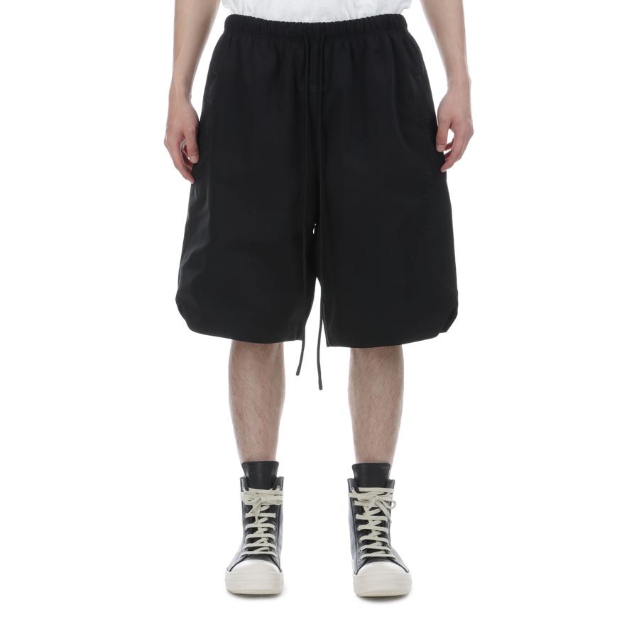 ACTIVE TRACE RELAXED SHORT W/ SLIT - VINTAGE BLACK (160SP264901F) ESSENTIALS(エッセンシャルズ) |  | 02