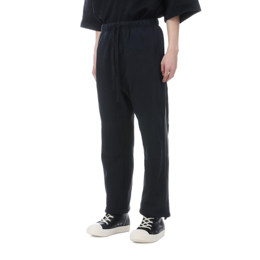 ACTIVE TRACE RELAXED SWEATPANT - VINTAGE BLACK (130SP268641F) ESSENTIALS(エッセンシャルズ) |  | 03