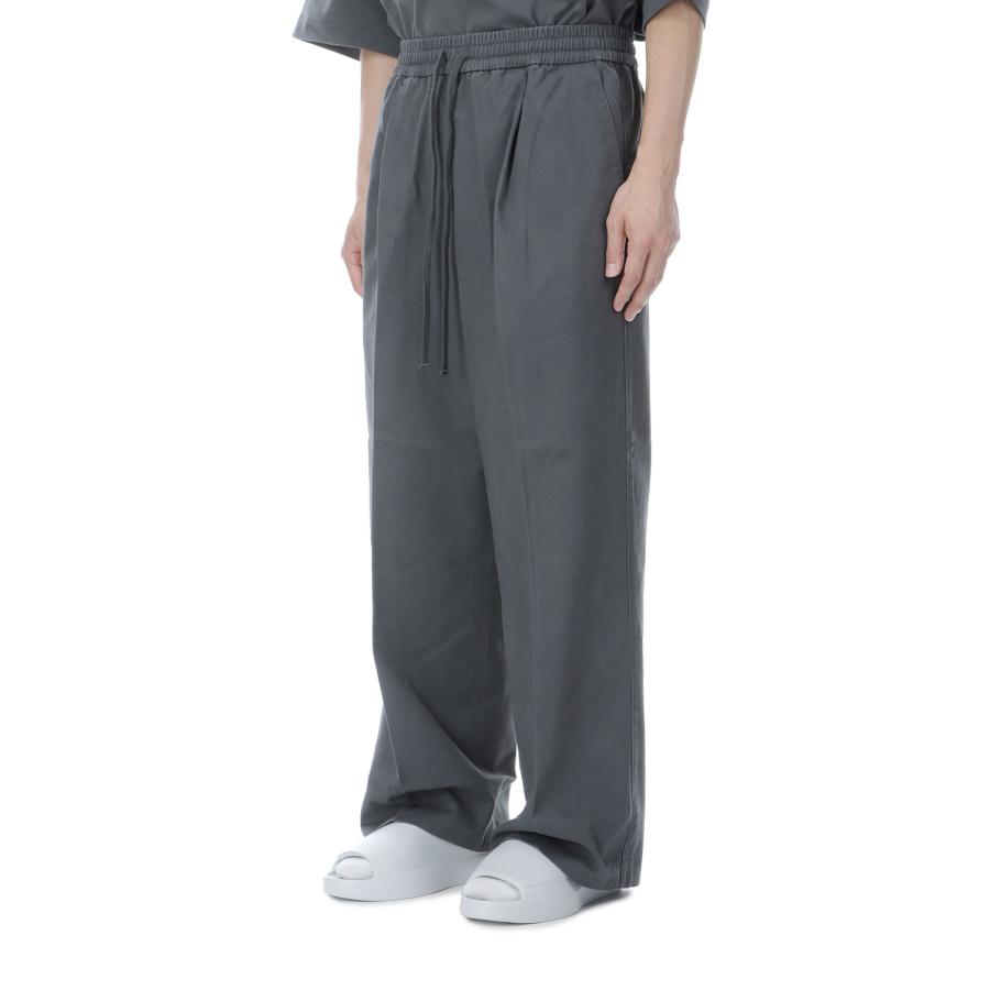PLEAT FRONT DRAWSTRING PANT - IRON GREY (RW00304) ESSENTIALS(エッセンシャルズ) |  | 03
