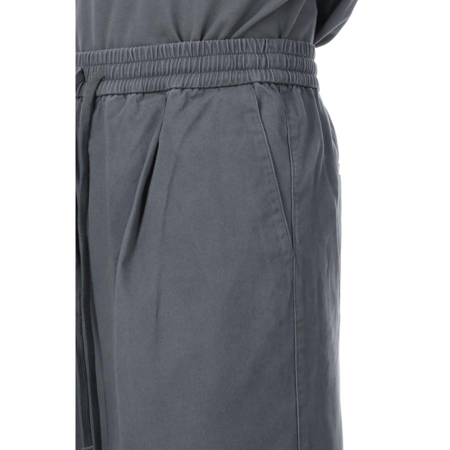 PLEAT FRONT DRAWSTRING PANT - IRON GREY (RW00304) ESSENTIALS(エッセンシャルズ) |  | 06