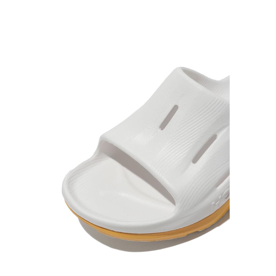 ORA RECOVERY SLIDE 3 - WHITE / NEON YUZU (1135061-WTNN) HOKA(ホカ) |  | 04