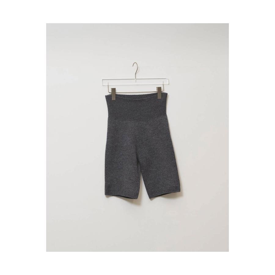 Seamless Knit Half Leggings  -CHARCOAL GRAY(12620706) Todayful(トゥデイフル) | TODAYFUL | 01