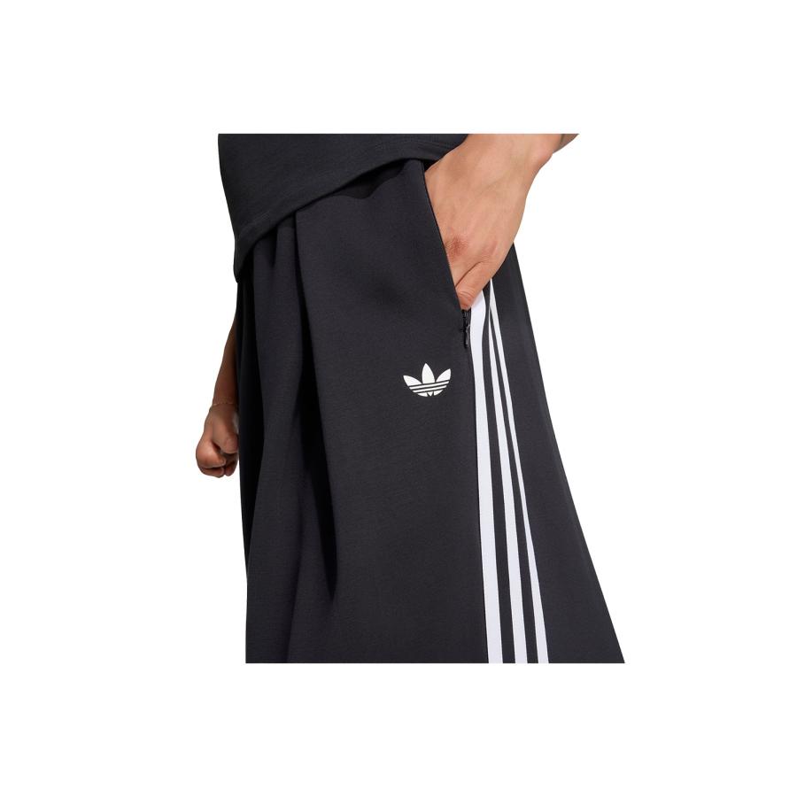 ADILUNA SEASON 2 X JENNIE PLEATED TP - BLACK (LD8922) adidas Originals -Women-(アディダスオリジナルス) |  | 05