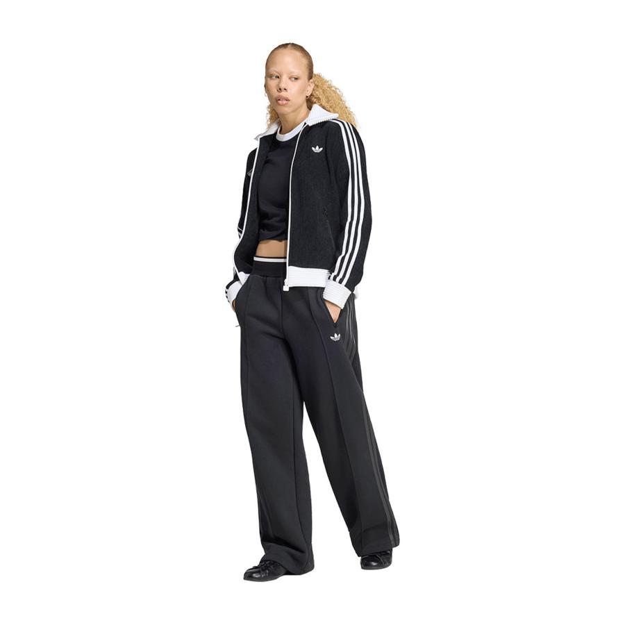 ADILUNA SEASON 2 X JENNIE CLASSIC FAN TT - BLACK (LD8924) adidas Originals -Women-(アディダスオリジナルス) |  | 03