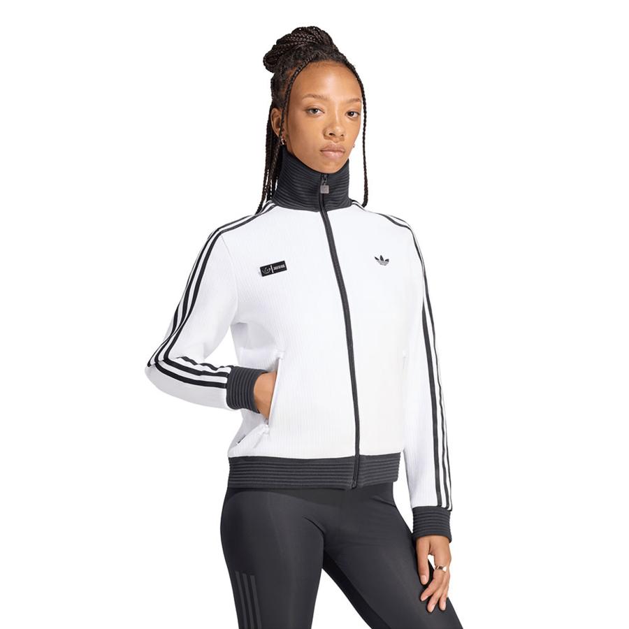 ADILUNA SEASON 2 X JENNIE CLASSIC FAN TT - WHITE (LD4966) adidas Originals -Women-(アディダスオリジナルス) |  | 01