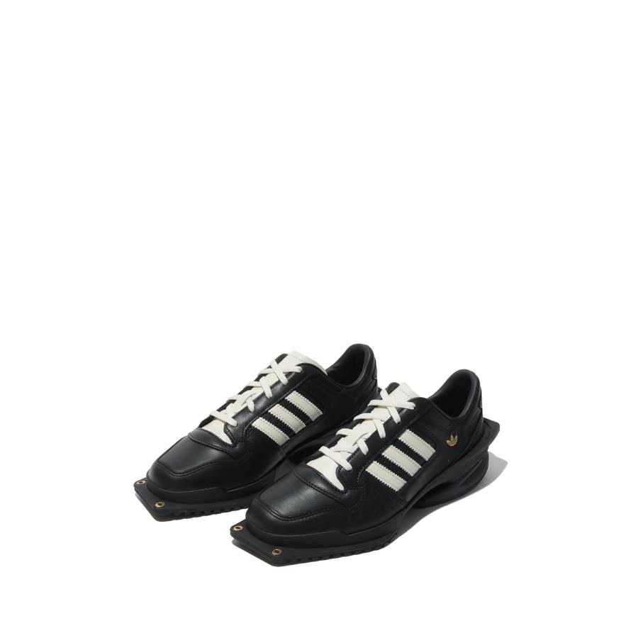 FORUM SQ WOMENS SHOE - CORE BLACK/CREAM WHITE/GOLD MET. (JP9073) adidas Originals -Women-(アディダスオリジナルス) |  | 02