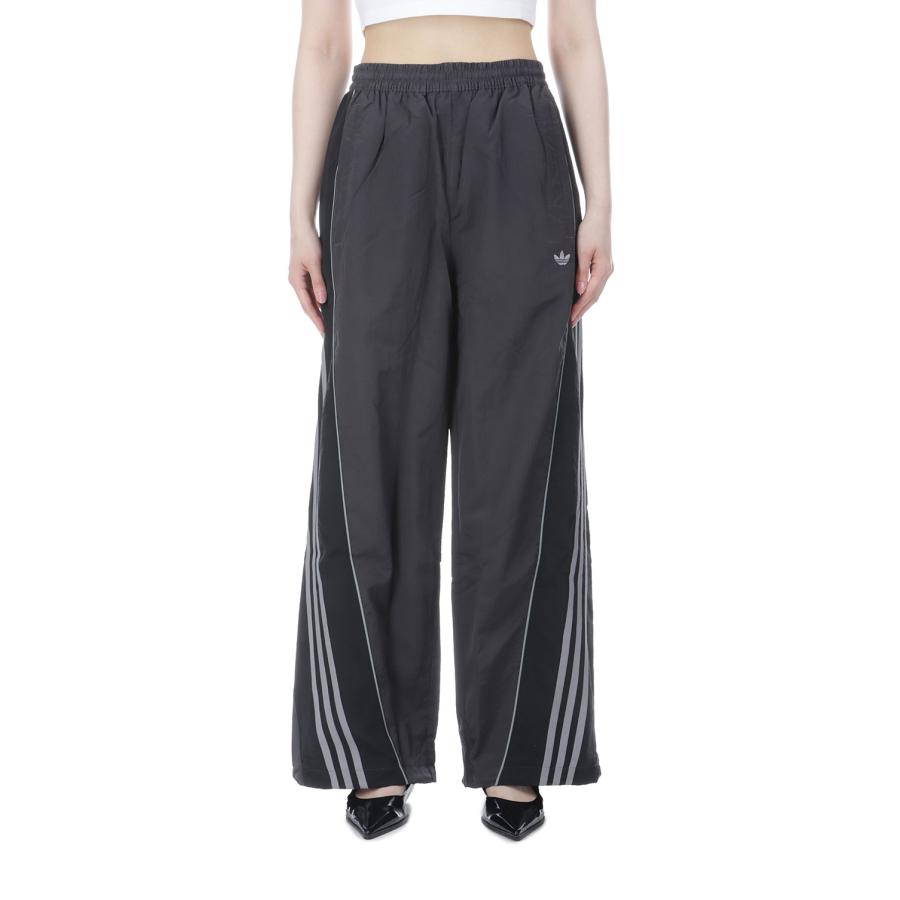 【SALE】TRACK PANTS - Utility Black (KX4832) adidas Originals -Women-(アディダスオリジナルス) |  | 02