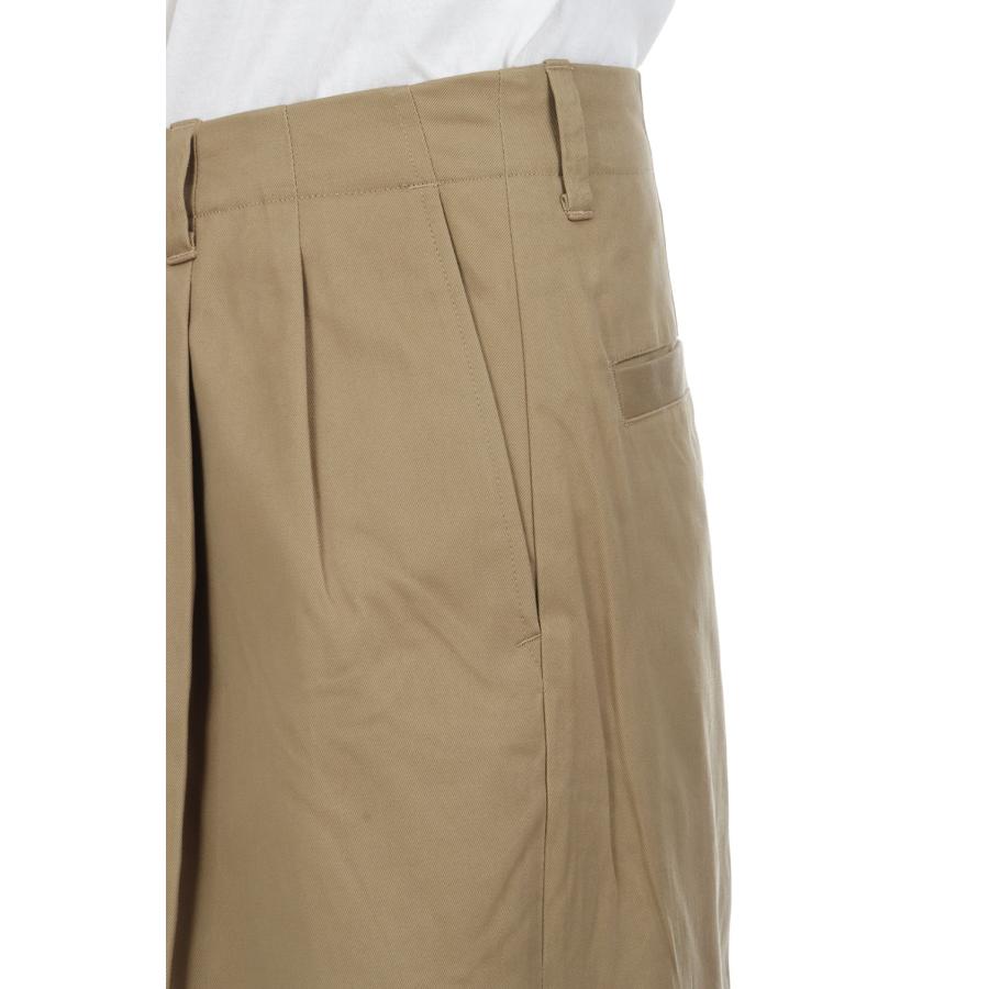 2TUCK WIDE CHINO TROUSERS - CAMEL (253-60502) Universal Products(ユニバーサルプロダクツ) |  | 08